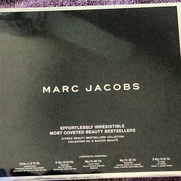 Marc Jacobs effortlessly irresistible 5 piece beauty collection - Picture 3 of 6